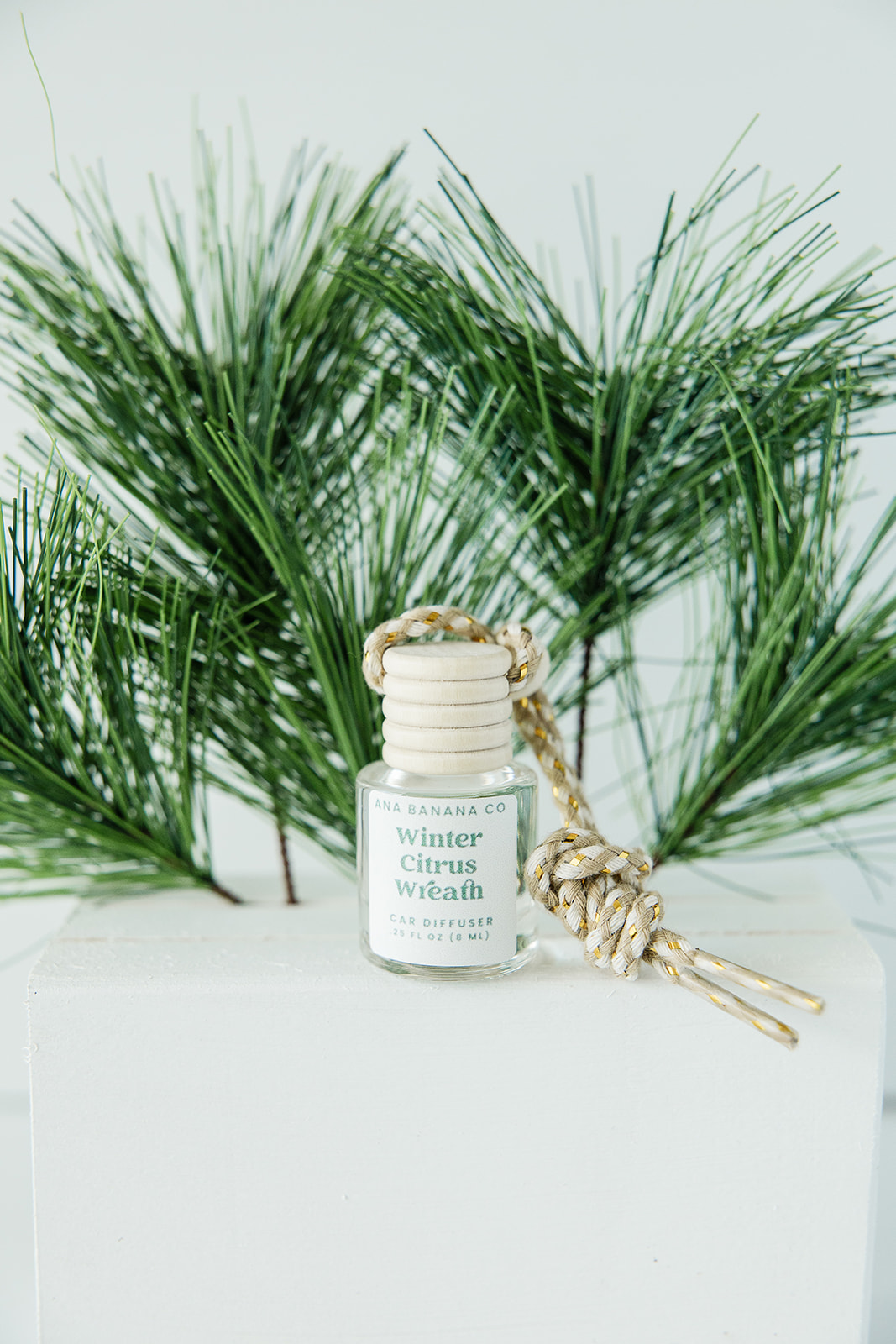 Winter Citrus Wreath Long Lasting Car Diffuser l Holiday 2026 Collection